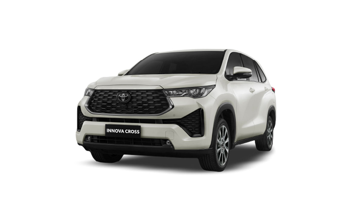 toyota-innova-cross-231016-c04